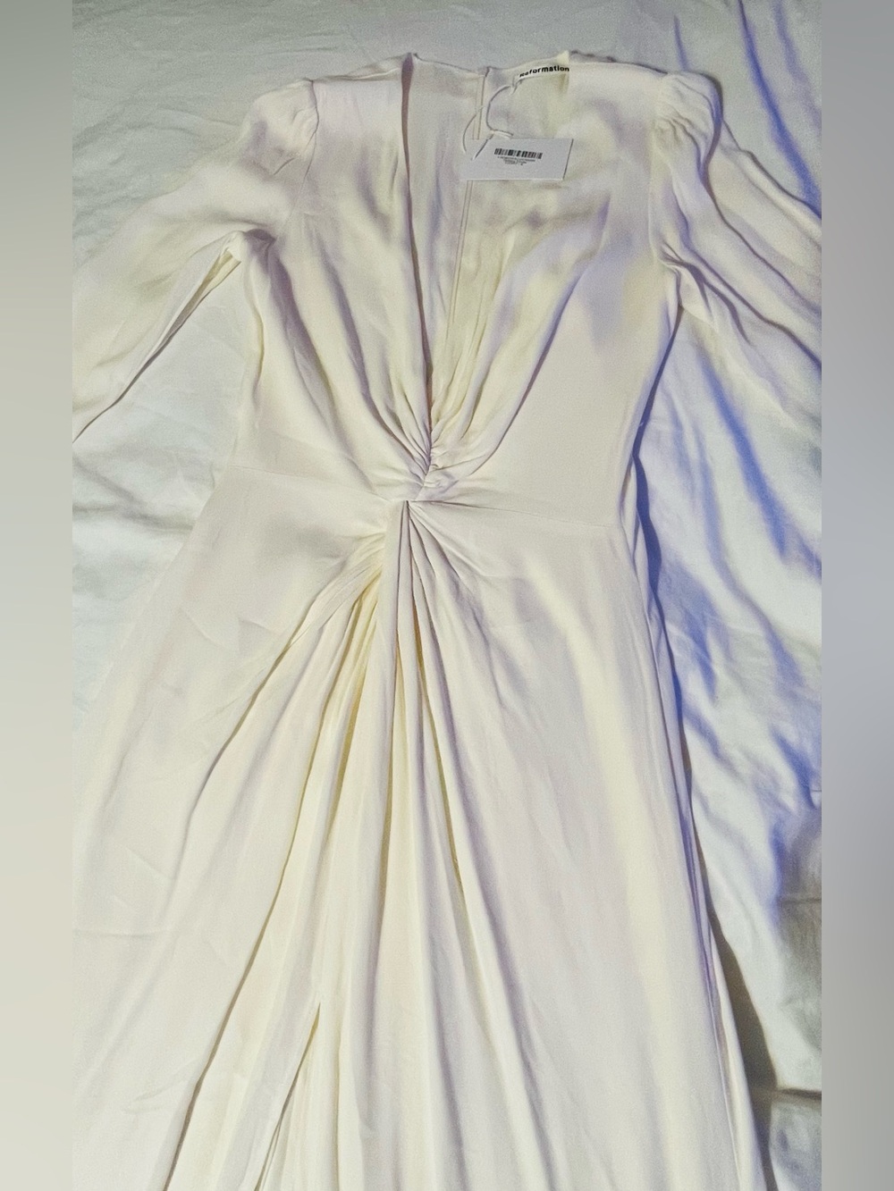 NWT-Reformation Gatsby Wedding Dress in Ivory- Size 6 - Picture 5 of 14